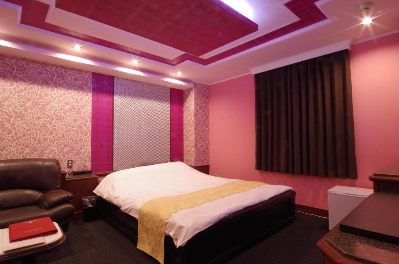 noah grande Hotel Osaka Bagian luar foto
